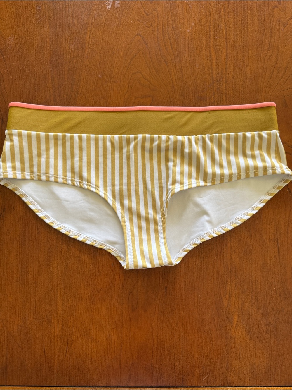 Seea Naya Bikini Bottom - EUC - Large